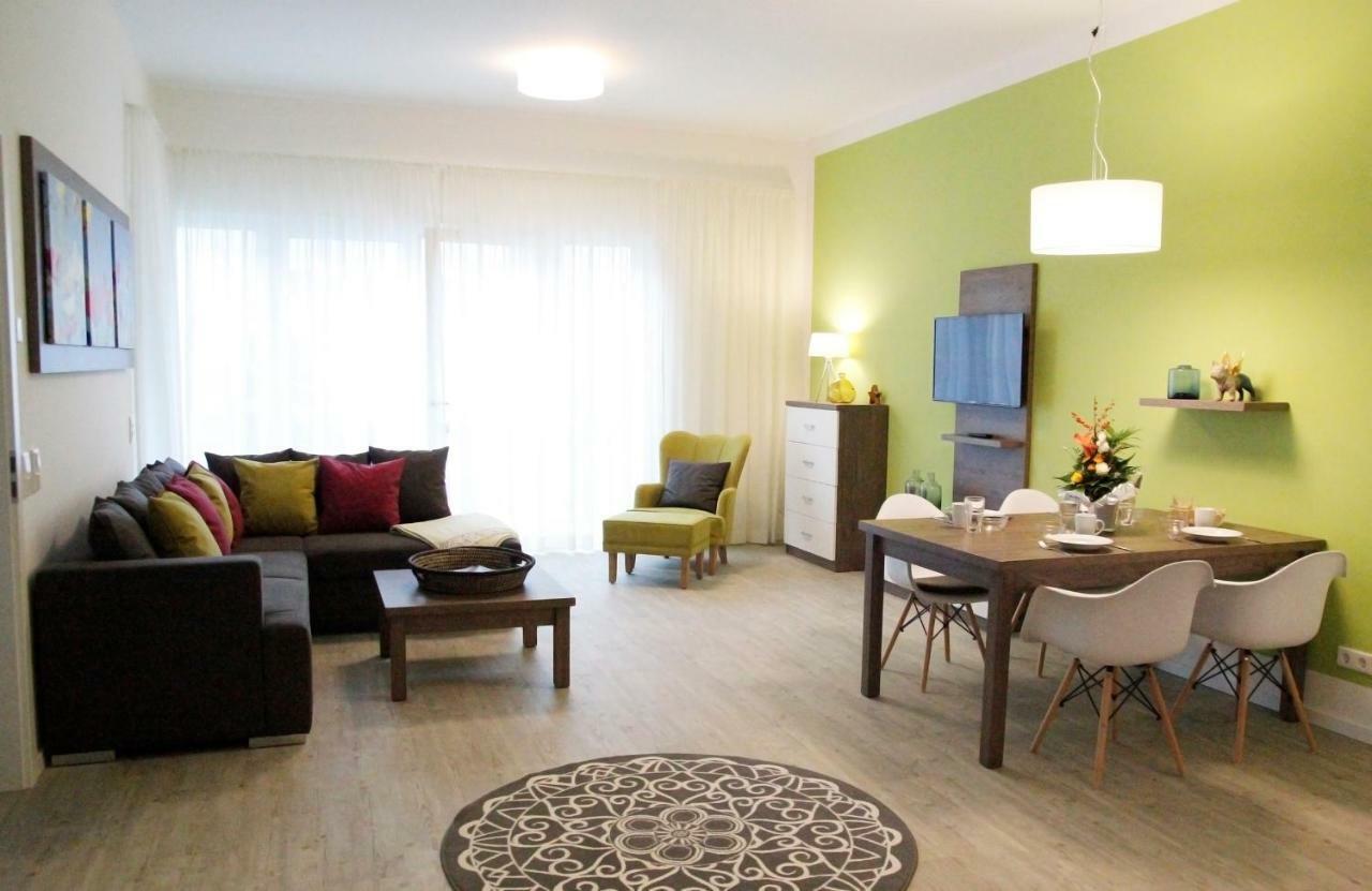 Prima Inn Ferienwohnungen Seetor Residenz Neuruppin Exterior photo